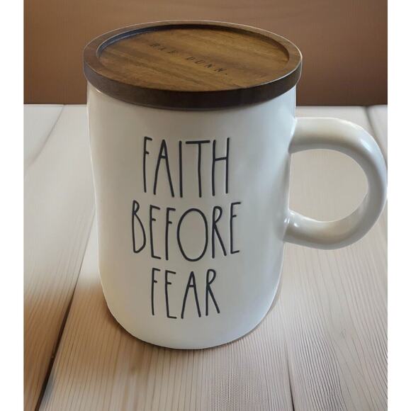 Rae Dunn FAITH BEFORE FEAR Ceramic Mug with Lid / Coaster - Picture 1 of 3